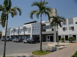 Hotel Calypso，位于Novais的酒店