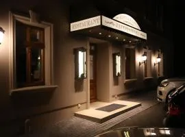 雅各堡酒店
