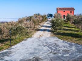 Agriturismo San Michele，位于Paternopoli的酒店