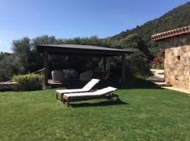 Le Tre Civette - Residenza di Campagna，位于圣彼得罗镇的酒店