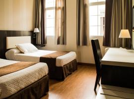 Hospedium Hotel Triana，位于Miajadas的酒店