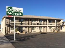 Shady Motel，位于Caliente峡谷大教堂国家公园附近的酒店