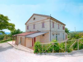 Agriturismo Casa Rossi di Paolo Rossi，位于努马纳的农家乐