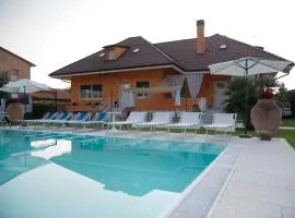Villa Orange