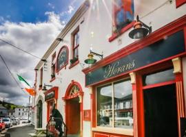 Horans Bar and Restaurant，位于Baltinglass的酒店