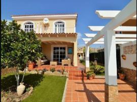 Casa Paraiso，位于卡勒达德福斯特Fuerteventura Golf Club附近的酒店
