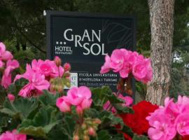 格兰索尔酒店，位于滨海圣波尔的酒店