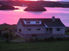 Hebridean Sea View Cottage，位于Cromore的度假屋