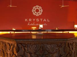 克里斯塔尔巴亚尔塔酒店，位于巴亚尔塔港的酒店