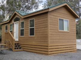 Pio Pico Camping Resort Cottage 4，位于Jamul的酒店