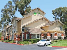 Extended Studio Hotel Suites - Los Angeles - San Dimas，位于圣迪马斯的酒店
