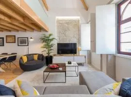 LovelyStay-Modern Loft City Center