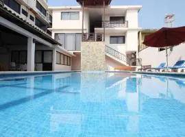 Hotel Sacre