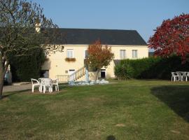 Le Grand Cerf，位于Villiers-au-Bouin的酒店