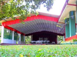 Sirigangula Holiday Resort，位于拉特纳普勒的酒店