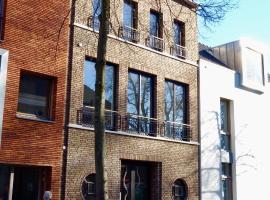 Arthouse Dordrecht，位于多德雷赫特多德雷赫特站附近的酒店