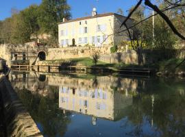 Moulin de Bapaumes，位于内拉克的住宿加早餐旅馆