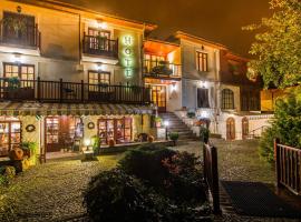 Hotel Dwa Księżyce，位于卡齐米日-多尔尼的酒店
