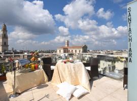SANTA CHIARA SUITE HOTEL & SPA - Lecce，位于莱切的酒店