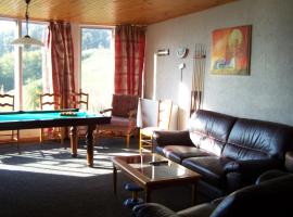 帕诺然米克酒店，位于贝勒沃的酒店