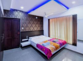Rams Guest House Near Sree Chithra and RCC，位于特里凡得琅的酒店