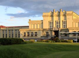 Golf Club Podebrady，位于波杰布拉迪的酒店