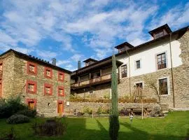 Hotel y apartamentos rurales L'Anceo