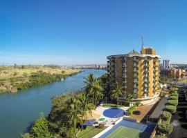 Hotel Beira Rio，位于伊通比亚拉布里萨斯湖附近的酒店