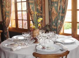 Le moulin des templiers，位于Villeneuve的酒店