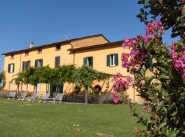 Agriturismo Le Colombaie，位于布塞托的酒店