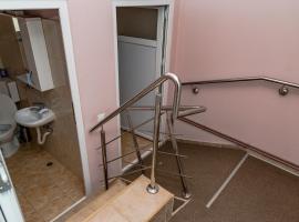 Noring Guest House，位于Lupeni的酒店