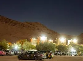 朱拉希克古堡露营地