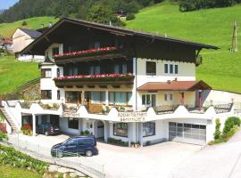 Appartementhaus Sennhüttn，位于弗林肯贝格的酒店