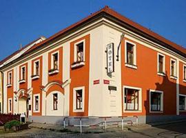 Hotel Bechyne，位于贝希涅的酒店