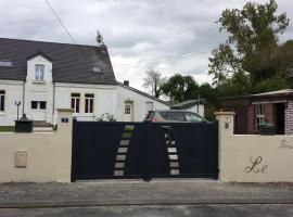 Le Rouet，位于Ytres的酒店