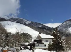 白马地标八方山林小屋