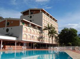 Aparts -Hotel Cavalinho Branco，位于阿瓜斯迪林多亚的公寓式酒店