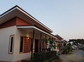NIDA Rooms Thanow 199 Phu Phiang Crown，位于南府的酒店