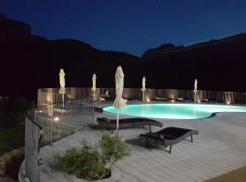 Case vacanze NIOLEO - Apartments and Pool，位于西尼斯科拉的酒店
