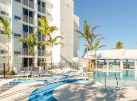 Plunge Beach Resort，位于劳德代尔堡的酒店