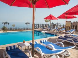 Porto El Jabal Hotel，位于艾因苏赫纳的酒店