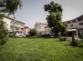 Hotel Zelengora，位于福查的酒店