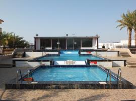 Al Ahmadi Plaza Resort，位于延布的酒店