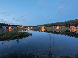 Les Échasses Golf & Surf Eco Lodge，位于Saubion的酒店