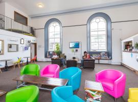 Cohort Hostel，位于圣艾夫斯的酒店