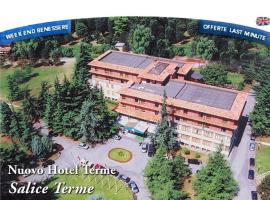 Nuovo Hotel Terme，位于萨利切泰尔梅的酒店