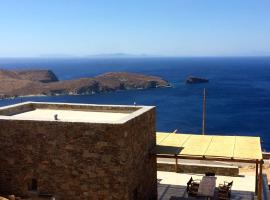 deep blue villas, Serifos，位于塞里福斯的酒店