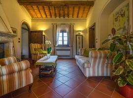 里莱斯拉马丁娜酒店，位于Pietraviva的酒店