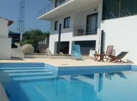 西罗萨之家旅馆