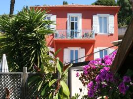 Hôtel La Villa Patricia - Charme et Tradition，位于滨海自由城的酒店